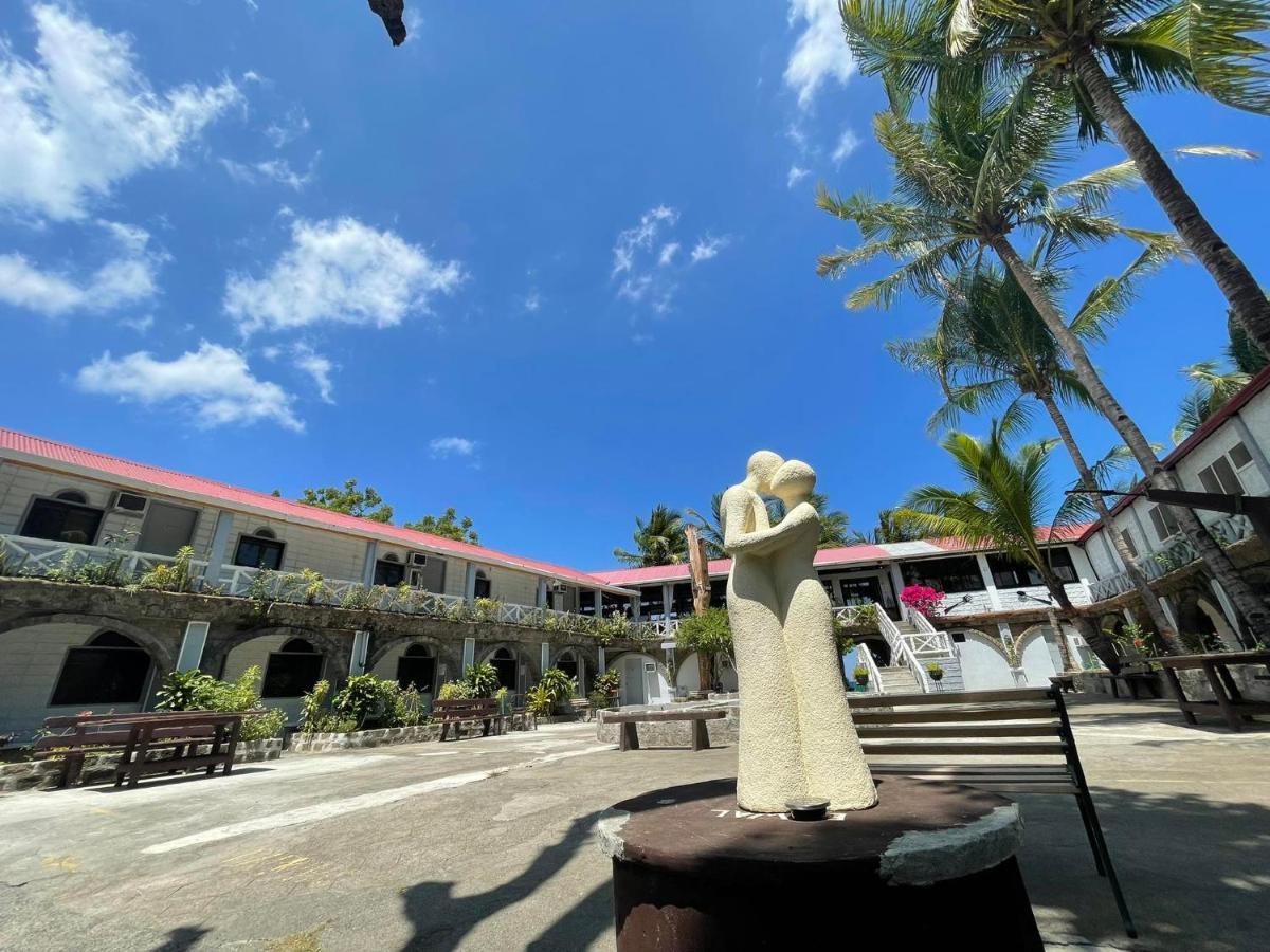Sunbloom Beachfront Hotel And Restaurant Zambales Sinabacan Bagian luar foto